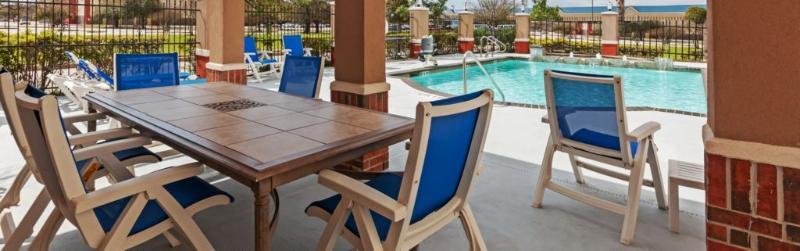 Holiday Inn Express & Suites Houston East By Ihg Exterior photo