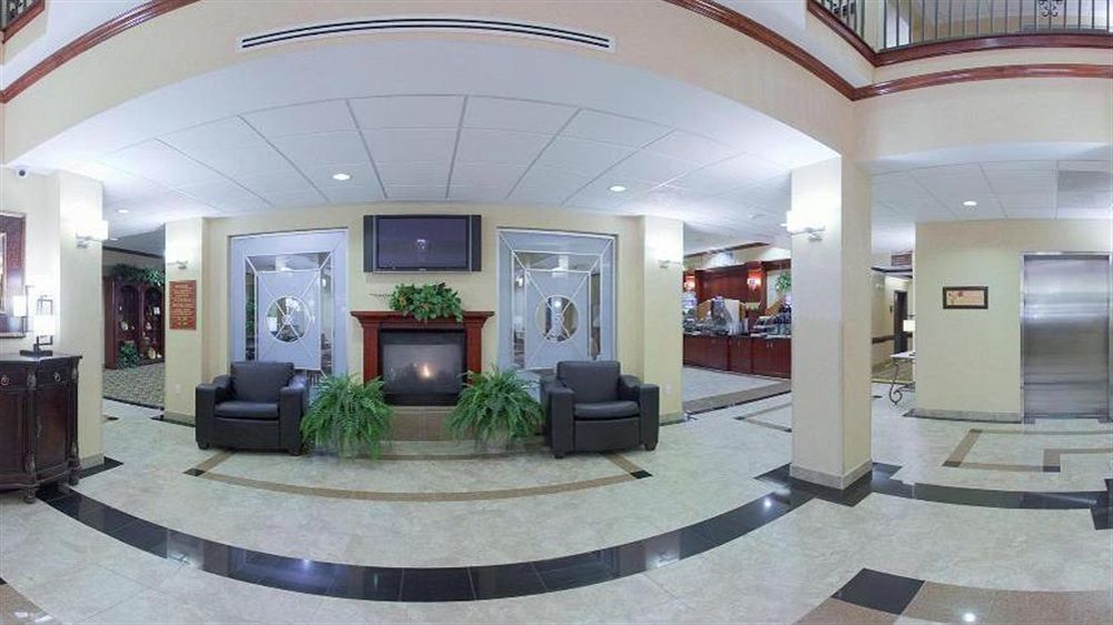 Holiday Inn Express & Suites Houston East By Ihg Exterior photo